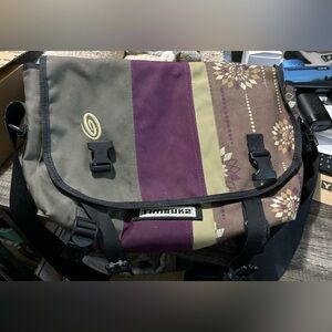 Timbuk2 laptop messenger’s bag